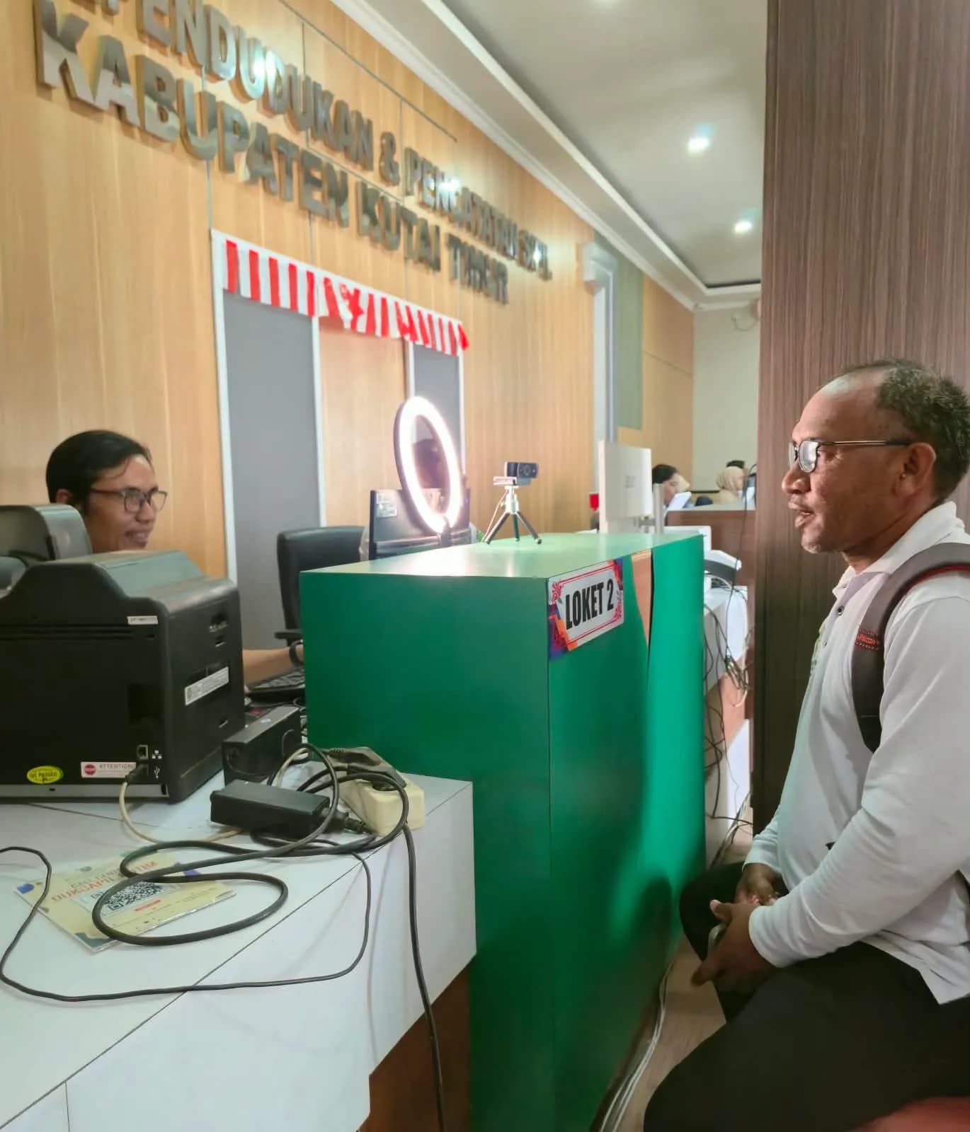 Mengurus Identitas di Disdukcapil Kutim Gratis, Cepat, Aman dan Nyaman !