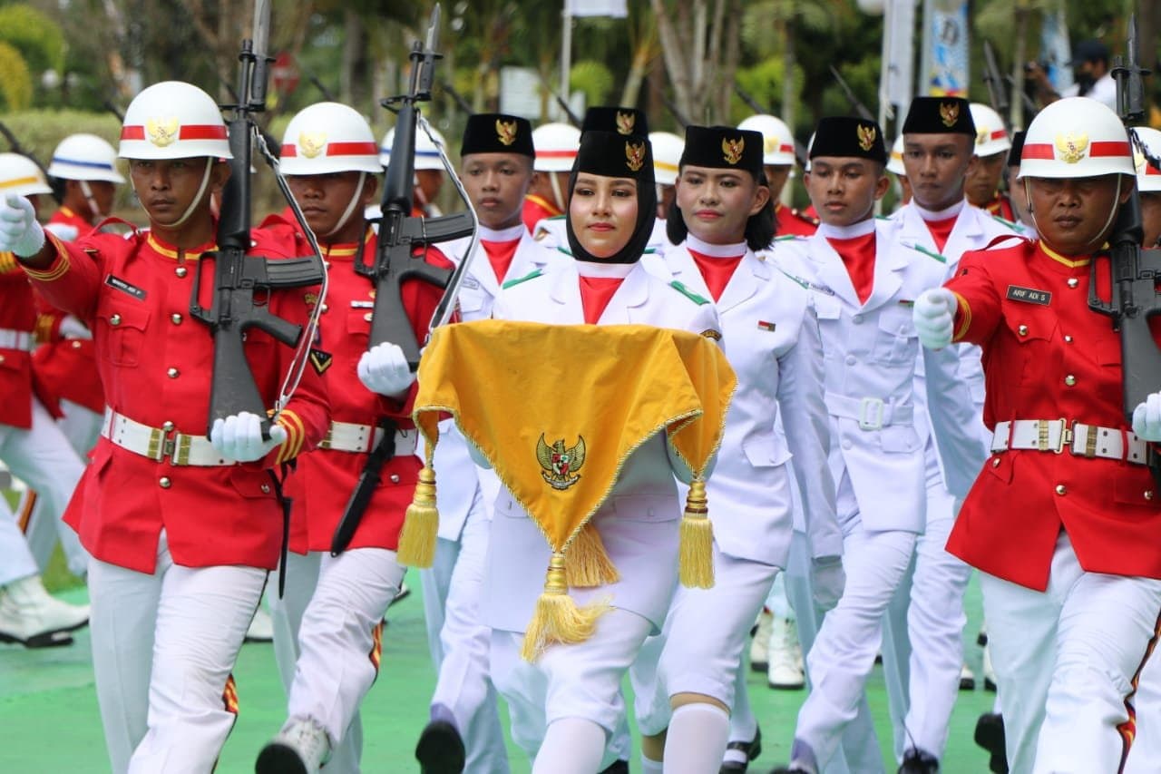 Firda Mar Atus Solihah, Gadis Desa Sangkima Petugas Pembawa Bendera