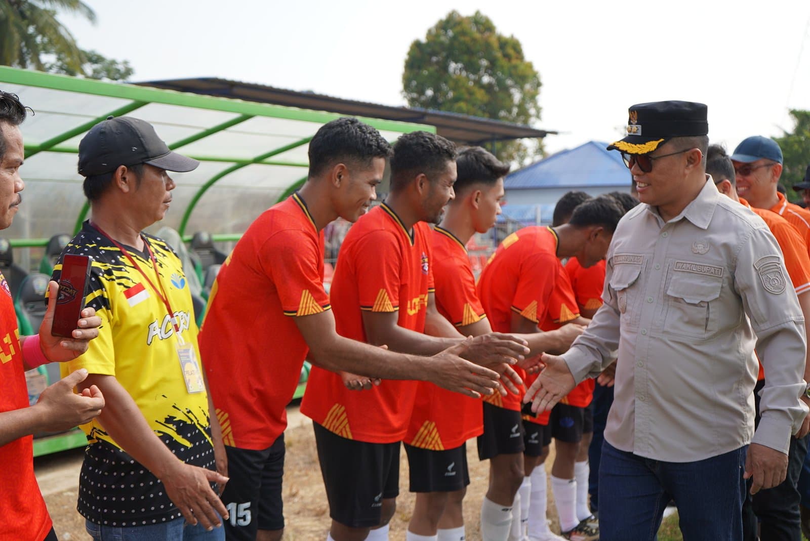Sepak Bola Jadi Pemersatu Masyarakat dan Dunia Usaha di Kaubun 