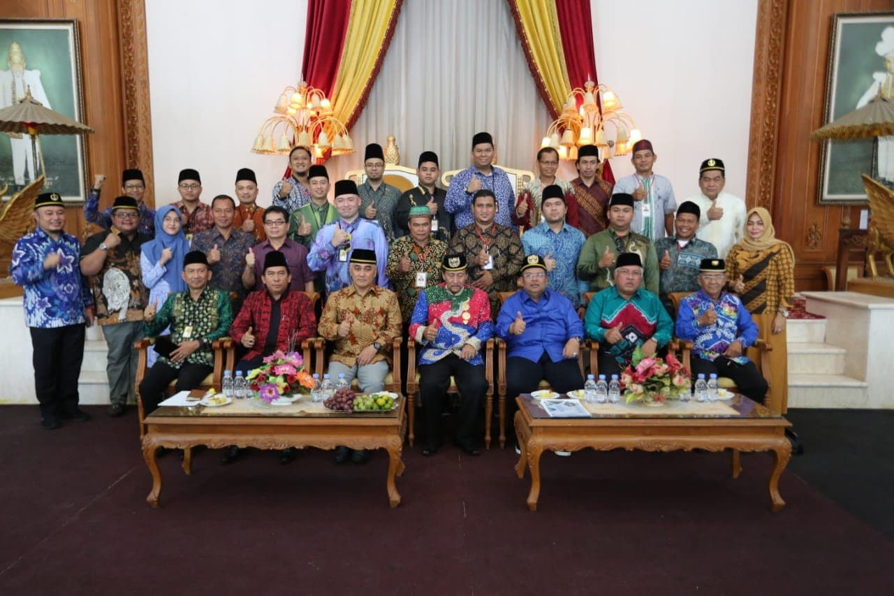 Investor Brunei Sowan Ke Kesultanan Kutai - Segera Berjalan Investasi Multi Sektor