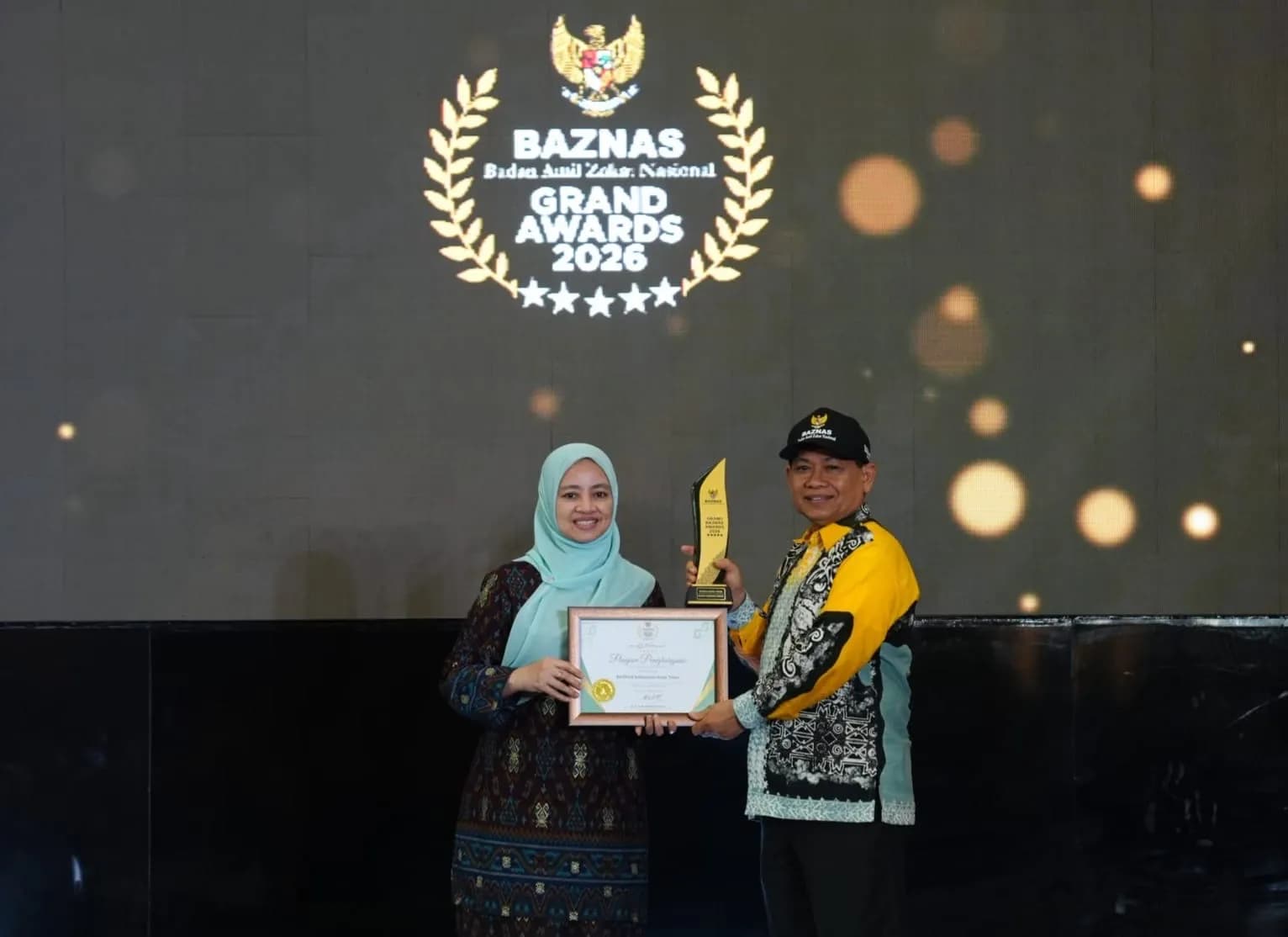 Kutim Raih Penghargaan Baznas Kabupaten Terbaik