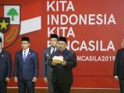 Hujan Deras, Upacara Berlangsung di GSG – Pancasila Harus Tertanam Dalam Hati !