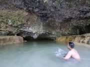 Menguji Adrenalin di Goa Segegeh – Sumber Air Warga yang Patut Dilestarikan
