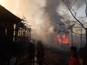 11 Bangunan Depan Kantor Camat Sangatta Utara Ludes Terbakar