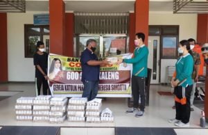 Sumbang 660 Kaleng Susu – Gereja Katolik Paroki St Theresia Peduli Tenaga Medis