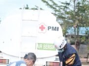 PMI Kutim Distribusikan Bantuan Sampai ke Wilayah Terisolir – Dilakukan Hingga Tanggap Darurat Berakhir