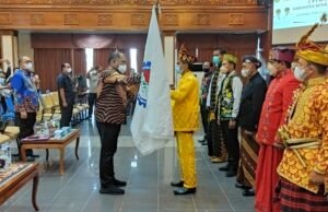 Ini Pesan Kasmidi Usai Kukuhkan FPK Kutim