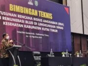 Gelar Bimtek Penyusunan RBA dan Remunerasi BLUD – Dinkes Kutim Undang 149 Perwakilan 23 UPT