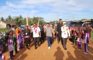Lomba Olahraga Piala Camat Rantau Pulung Ditutup Bupati