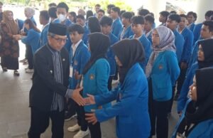 Bupati Lepas Peserta KKN Stiper – Ilmu Kampus Harus Dipadu Dengan Kondisi Riil