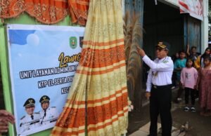Kabar Baik, Warga Telen Sudah Bisa Cetak e-KTP di Kantor Camat
