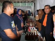 Bazar UMKM Teluk Pandan Dimulai – Bupati Harap Pendapatan Pelaku Usaha Kecil Meningkat