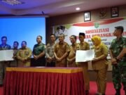 Badan Kesbangpol Kutim Tegaskan Netralitas Perangkat Desa Saat Pemilu