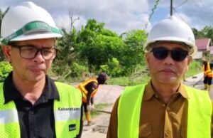 Kadis PUPR Kutim Cek Proyek Jalan di Ancalong dan Bengkal – Optimis Proyek Rampung Tahun Depan
