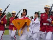 Jejak Empat Pelajar, di Upacara Penurunan Bendera HUT Ke-80 RI di Kutim