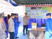 Pastikan Keamanan Wisatawan, Kapolres Kutim Tinjau Langsung Pos Pengamanan Pantai Kenyamukan